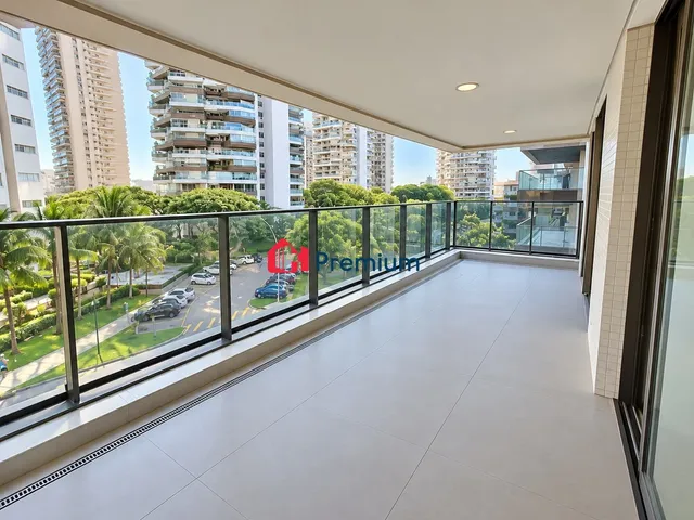 Apartamento 4 quartos e 4 banheiros, à venda, no bairro Barra da Tijuca em Rio de Janeiro