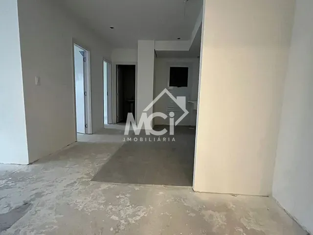 Apartamento 2 quartos e 1 banheiro, à venda, no bairro Fragata em Pelotas