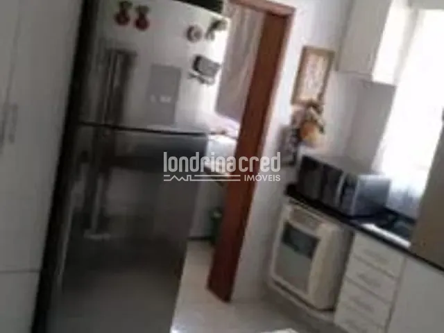 Apartamento 3 quartos e 3 banheiros, à venda, no bairro Vila Industrial em Arapongas