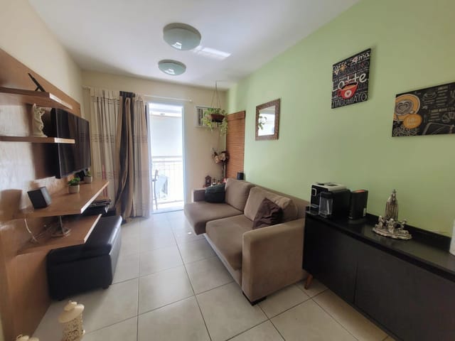 Apartamento com 60m² 2 quartos e 2 banheiros, à venda, no bairro Vila Valqueire em Rio de Janeiro
