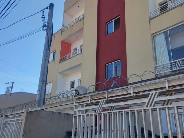 Apartamento 2 quartos e 2 banheiros, à venda, no bairro Loteamento Residencial Carangola em Pindamonhangaba