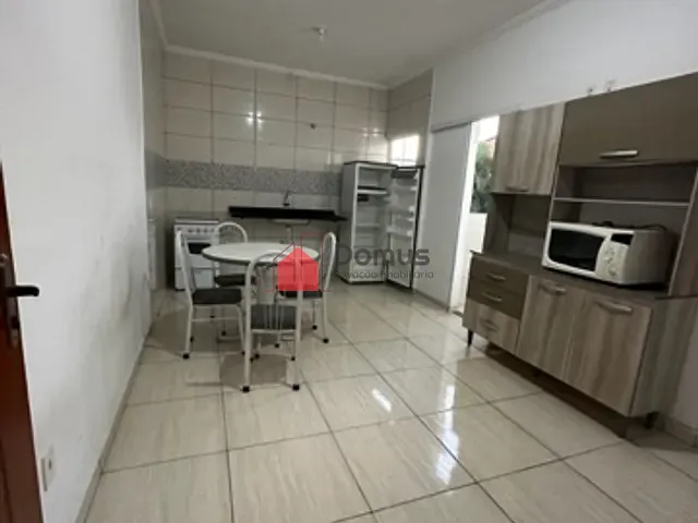 Apartamento 1 quarto e 1 banheiro, para alugar, no bairro Residencial e Comercial Vila Verde em Pindamonhangaba