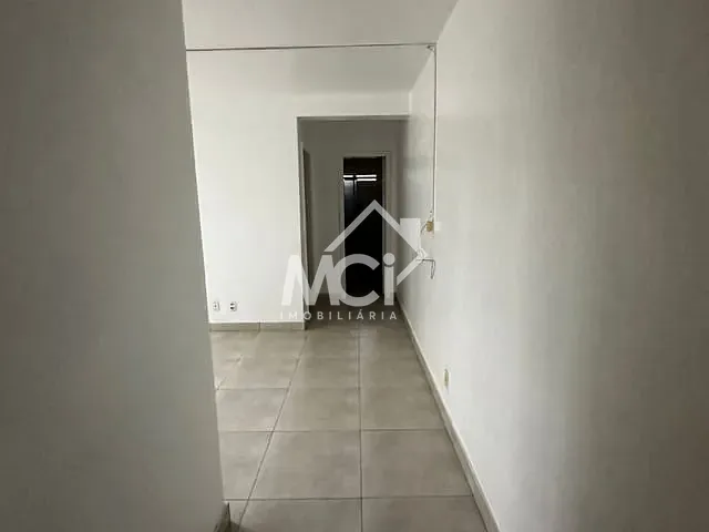 Apartamento 1 quarto e 1 banheiro, à venda, no bairro Centro em Pelotas