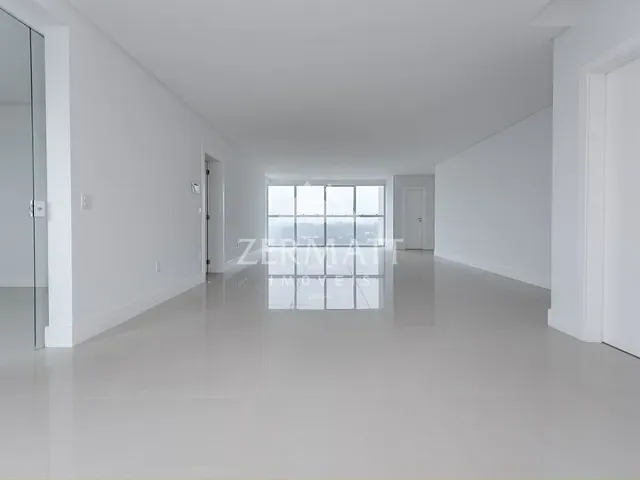 Apartamento com 338m² 3 quartos e 5 banheiros, à venda, no bairro Victor Konder em Blumenau