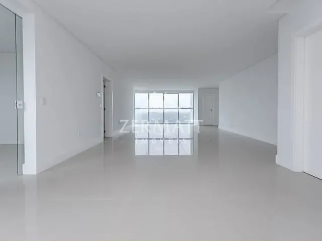 Apartamento com 338m² 3 quartos e 5 banheiros, à venda, no bairro Victor Konder em Blumenau