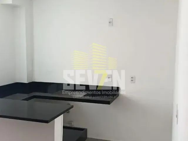 Apartamento com 43m² 2 quartos e 1 banheiro, à venda ou para alugar, no bairro Jardim Godoy em Bauru