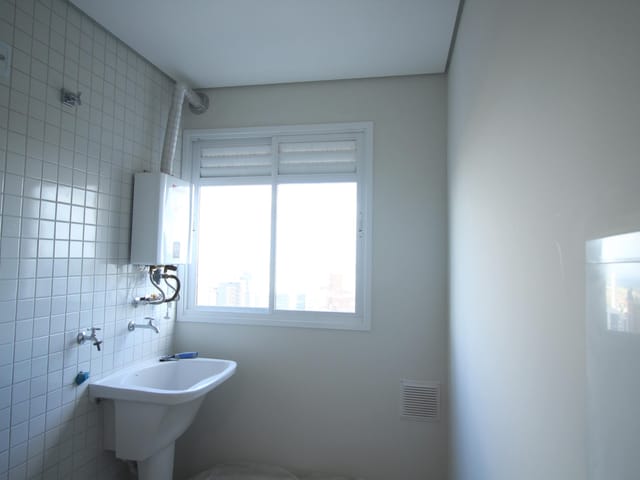 Apartamento com 201m² 3 quartos e 2 banheiros, à venda, no bairro Centro em Ponta Grossa