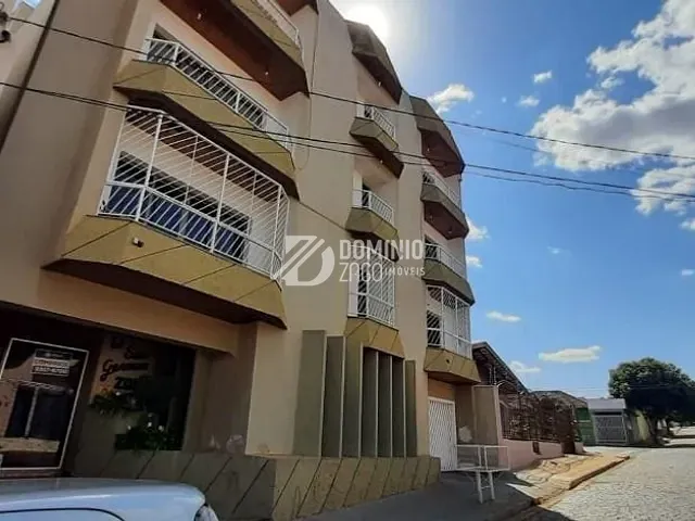 Apartamento 3 quartos e 2 banheiros, à venda, no bairro Boa Vista em Uberaba