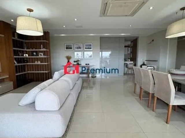 Apartamento 4 quartos e 2 banheiros, à venda, no bairro Barra da Tijuca em Rio de Janeiro