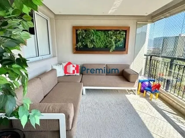 Apartamento 4 quartos e 2 banheiros, à venda, no bairro Barra da Tijuca em Rio de Janeiro