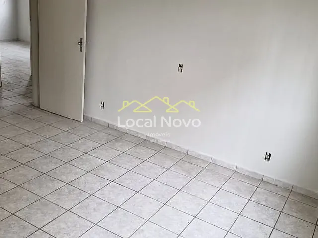 Apartamento 2 quartos e 1 banheiro, para alugar, no bairro Jardim Santa Mena em Guarulhos