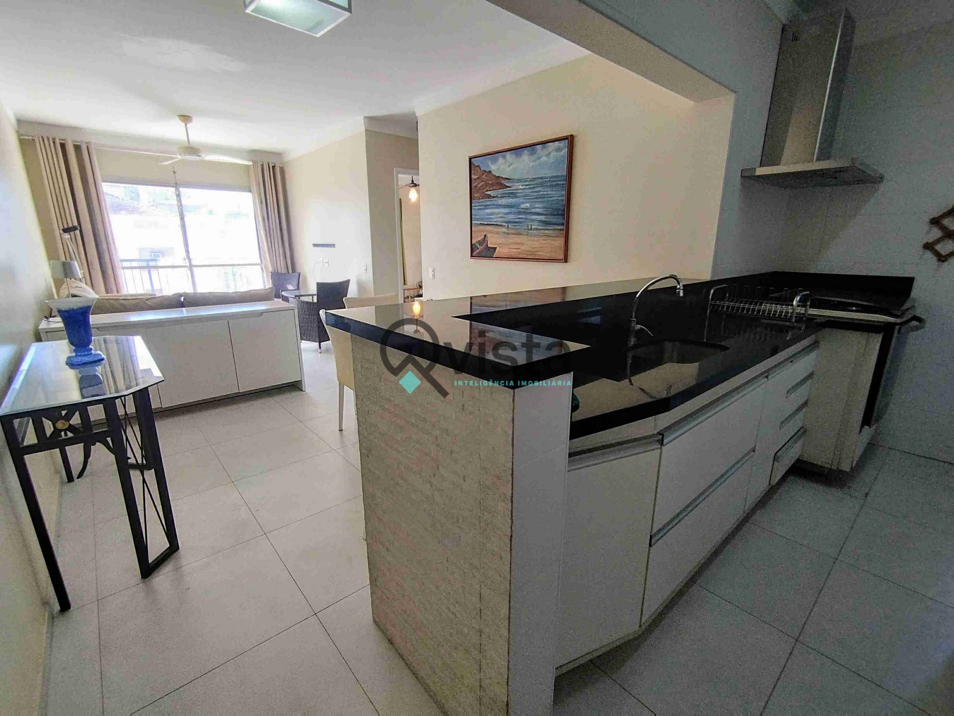 Apartamento à venda com 2 quartos, 75m² - Foto 2