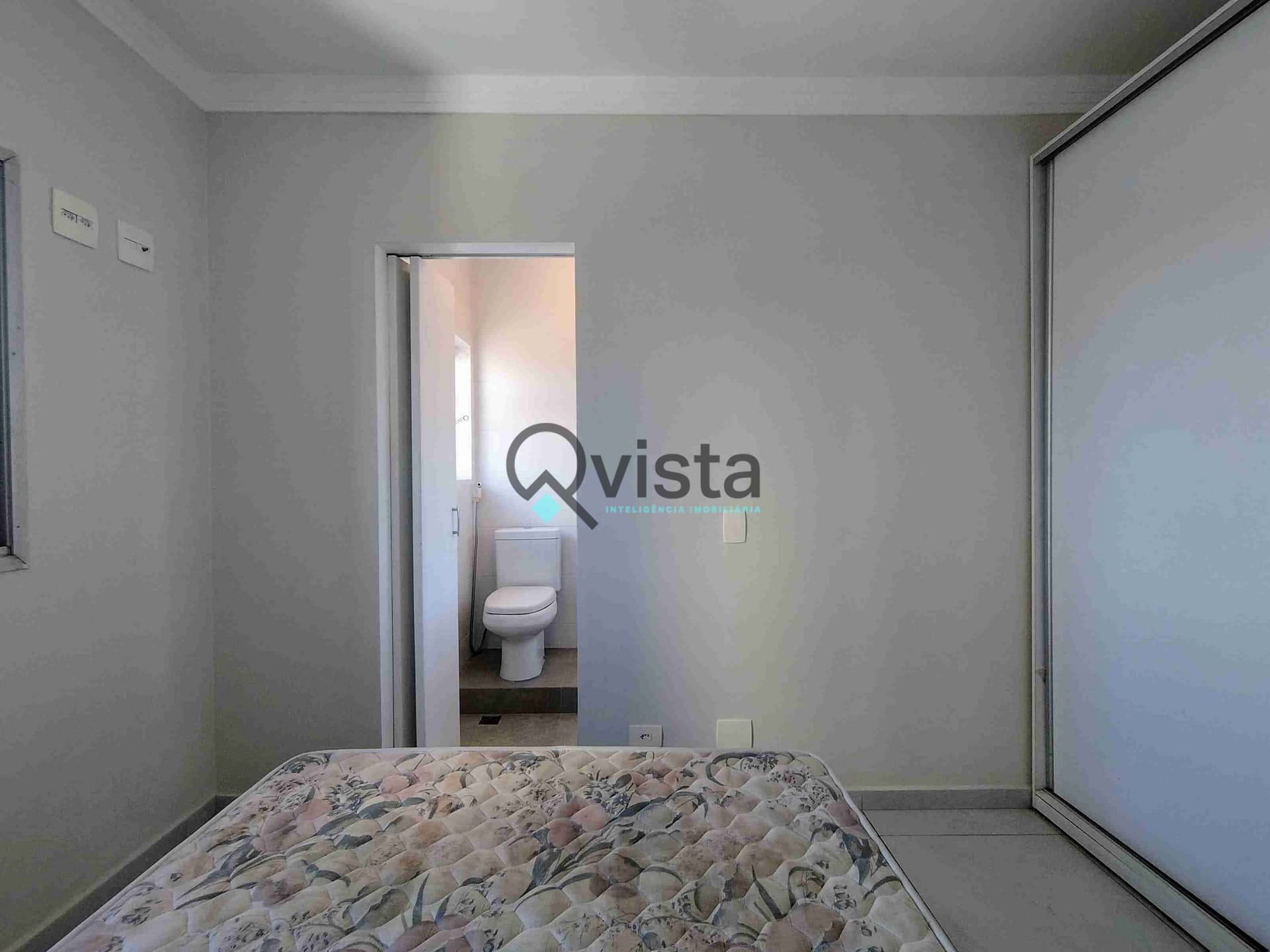 Apartamento à venda com 2 quartos, 75m² - Foto 12