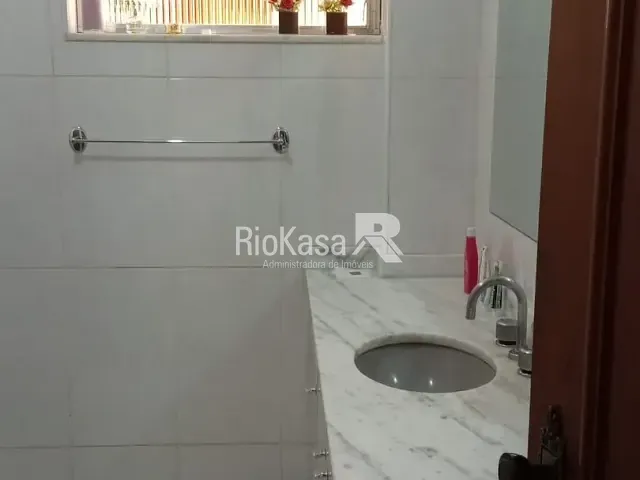 Apartamento 3 quartos e 2 banheiros, para alugar, no bairro Tijuca em Rio de Janeiro