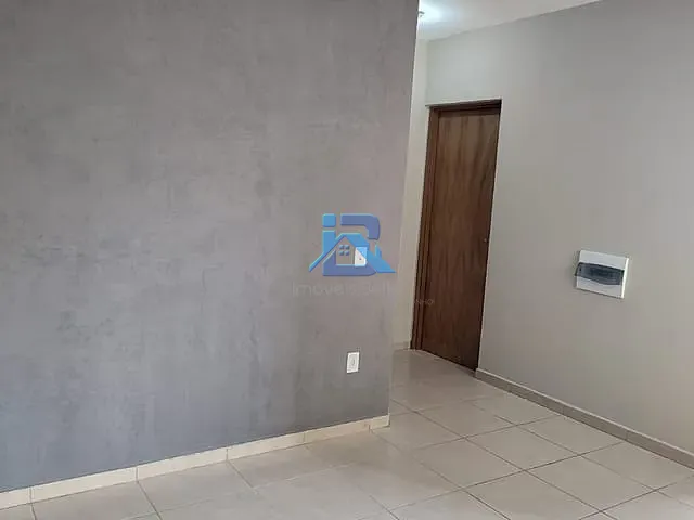 Apartamento 2 quartos e 1 banheiro, à venda, no bairro Jardim das Nações em Itatiba