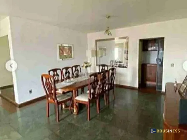 Apartamento 4 quartos e 3 banheiros, à venda, no bairro Centro em Campos dos Goytacazes