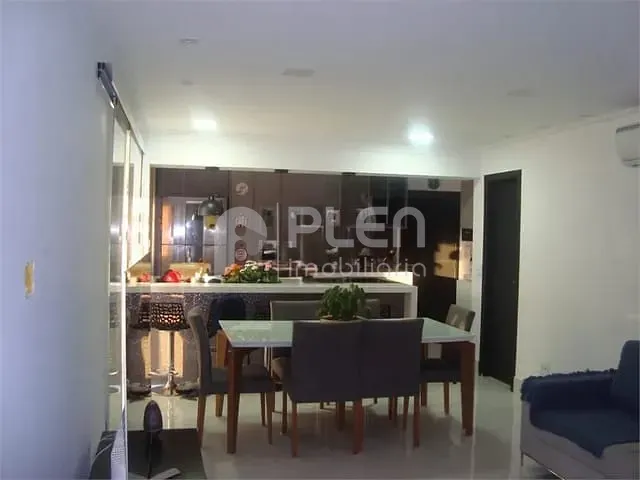 Apartamento 3 quartos e 3 banheiros, à venda, no bairro Vila Paulicéia em São Paulo