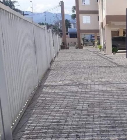 Apartamento 2 quartos e 1 banheiro, à venda, no bairro Perequê Açu em Ubatuba