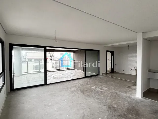 Apartamento 3 quartos e 4 banheiros, à venda, no bairro Pinheiros em São Paulo