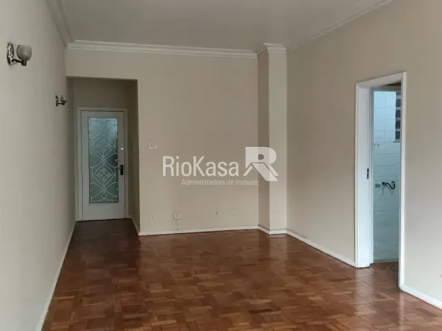 Apartamento 3 quartos e 2 banheiros, para alugar, no bairro Tijuca em Rio de Janeiro