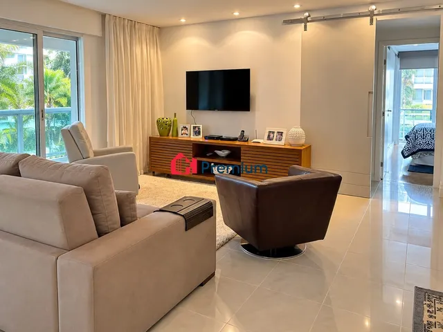 Apartamento 4 quartos e 4 banheiros, à venda, no bairro Barra da Tijuca em Rio de Janeiro