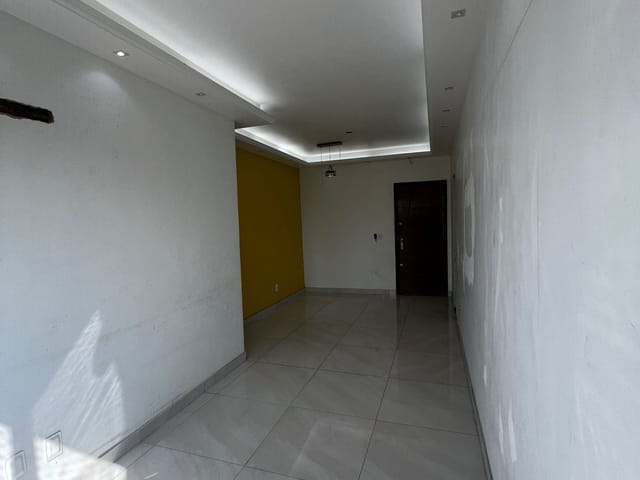 Apartamento com 77m² 2 quartos e 2 banheiros, à venda, no bairro Vila Valqueire em Rio de Janeiro