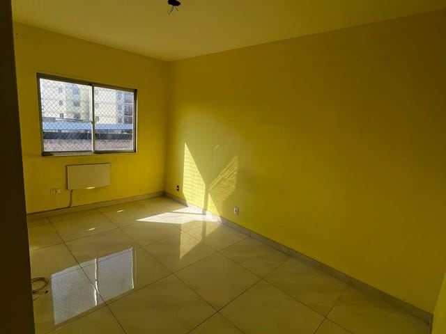 Apartamento com 77m² 2 quartos e 2 banheiros, à venda, no bairro Vila Valqueire em Rio de Janeiro