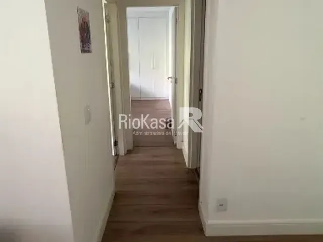 Apartamento 2 quartos e 2 banheiros, à venda, no bairro Recreio dos Bandeirantes em Rio de Janeiro