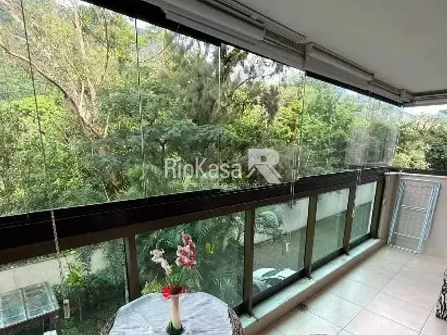 Apartamento 2 quartos e 2 banheiros, à venda, no bairro Recreio dos Bandeirantes em Rio de Janeiro