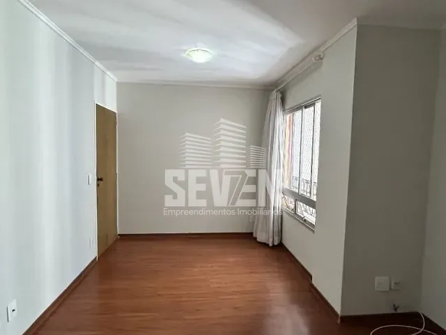 Apartamento com 79m² 2 quartos e 1 banheiro, à venda, no bairro Centro em Bauru