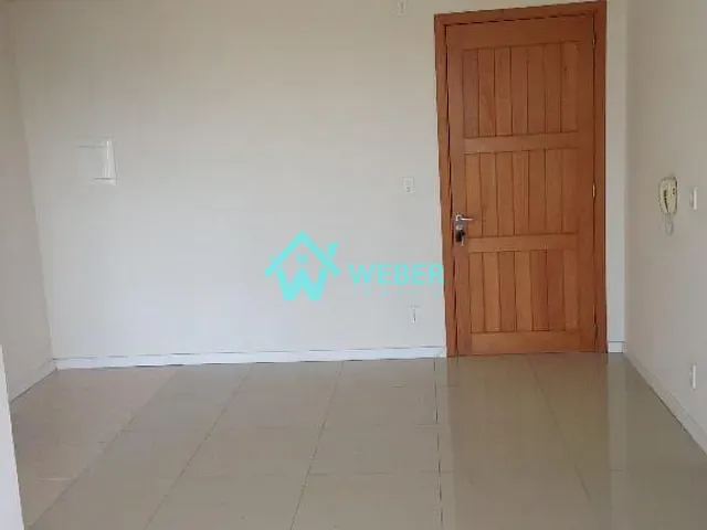 Apartamento com 2442m² 2 quartos e 1 banheiro, para alugar, no bairro Centro em Novo Hamburgo