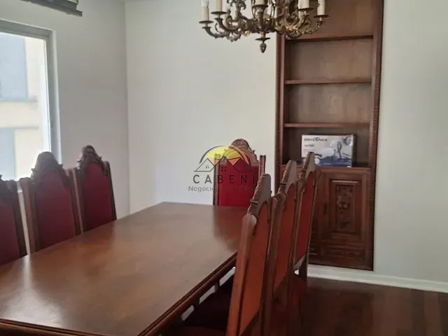 Apartamento 3 quartos e 5 banheiros, para alugar, no bairro Cerqueira César em São Paulo