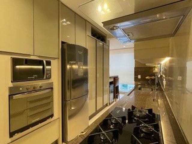 Apartamento com 195m² 3 quartos e 5 banheiros, à venda, no bairro Gleba Fazenda Palhano em Londrina