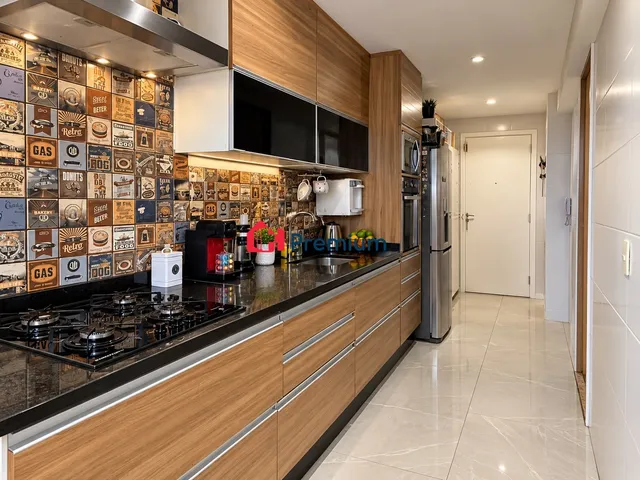 Apartamento 4 quartos e 3 banheiros, à venda, no bairro Jacarepaguá em Rio de Janeiro