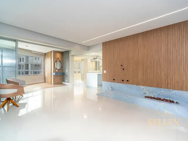 Apartamento 5 quartos e 7 banheiros, à venda, no bairro Centro em Balneário Camboriú