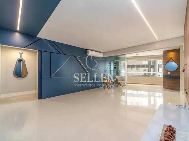 Apartamento 5 quartos e 7 banheiros, à venda, no bairro Centro em Balneário Camboriú