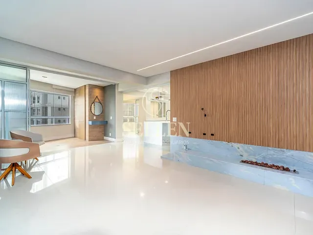 Apartamento 5 quartos e 7 banheiros, à venda, no bairro Centro em Balneário Camboriú