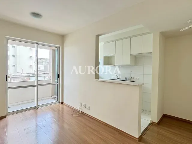 Apartamento 2 quartos e 1 banheiro, à venda, no bairro Aurora em Londrina