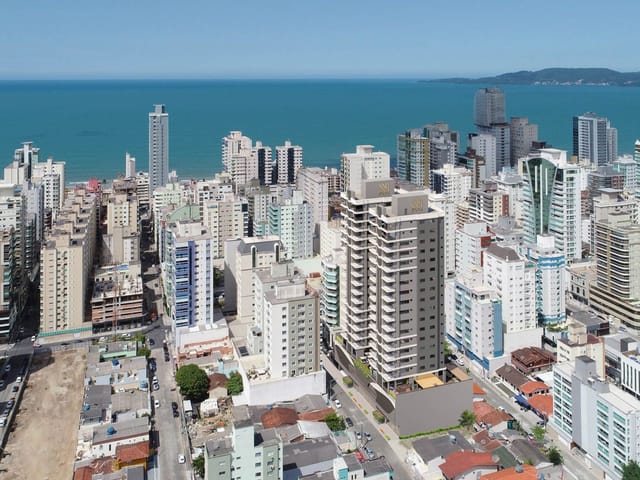 Apartamento com 228m² 4 quartos e 4 banheiros, à venda, no bairro Meia Praia em Itapema