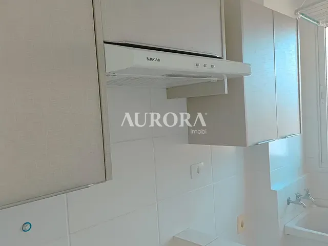 Apartamento com 100m² 2 quartos e 2 banheiros, para alugar, no bairro Centro em Londrina