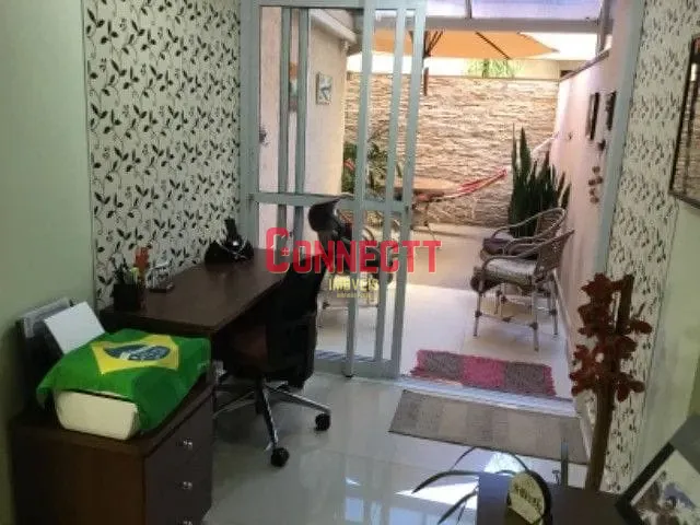 Apartamento 2 quartos e 2 banheiros, à venda, no bairro Jardim Paulistano em Ribeirão Preto