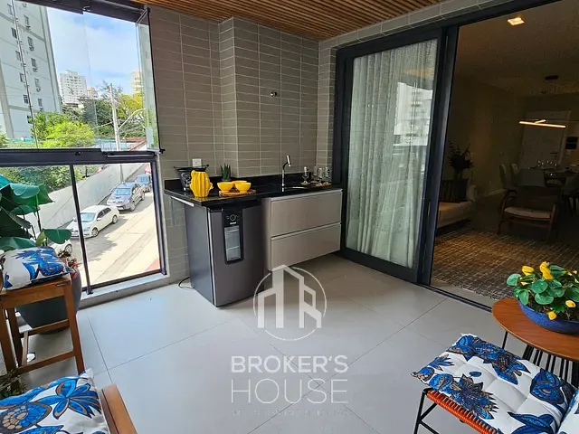 Apartamento 3 quartos e 2 banheiros, à venda, no bairro Santa Lúcia em Vitória