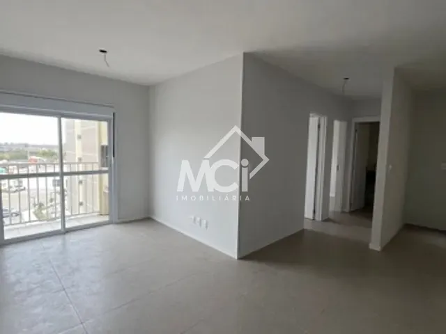Apartamento 2 quartos e 1 banheiro, à venda, no bairro Areal em Pelotas