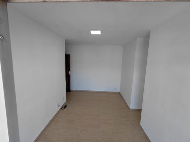 Apartamento com 54m² 2 quartos e 1 banheiro, à venda, no bairro Vila Valqueire em Rio de Janeiro