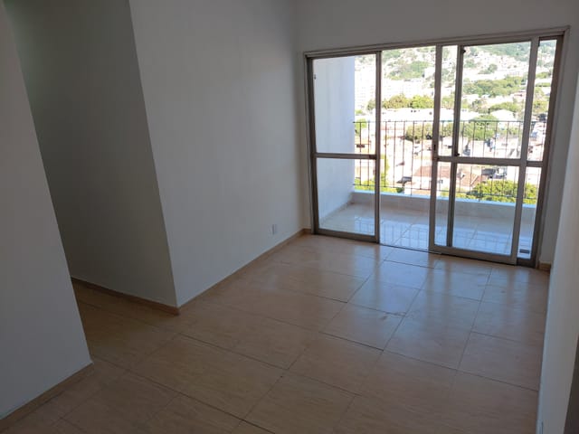 Apartamento com 54m² 2 quartos e 1 banheiro, à venda, no bairro Vila Valqueire em Rio de Janeiro