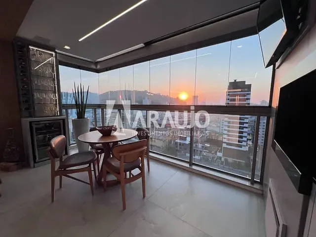 Apartamento 3 quartos e 3 banheiros, à venda, no bairro Fazenda em Itajaí