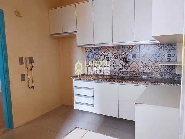 Apartamento 2 quartos e 1 banheiro, à venda, no bairro Jardim Santa Teresa em Jundiaí