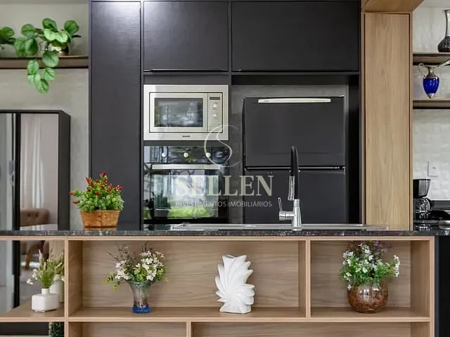 Apartamento com 160m² 3 quartos e 2 banheiros, para alugar, no bairro Centro em Balneário Camboriú