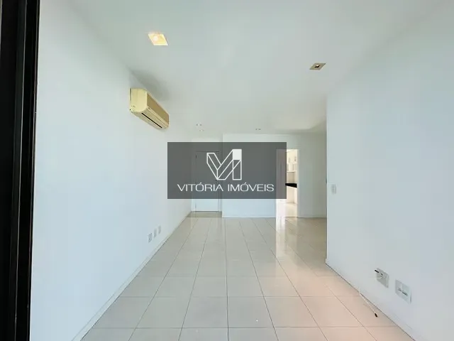 Apartamento 3 quartos e 4 banheiros, à venda, no bairro Praia do Canto em Vitória