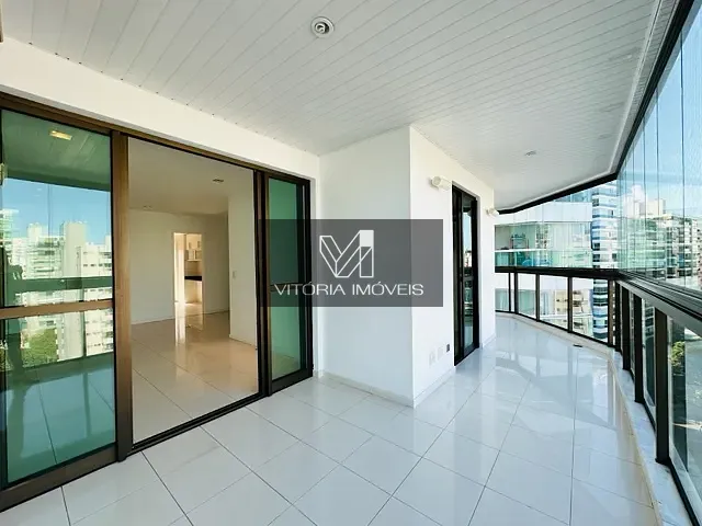 Apartamento 3 quartos e 4 banheiros, à venda, no bairro Praia do Canto em Vitória